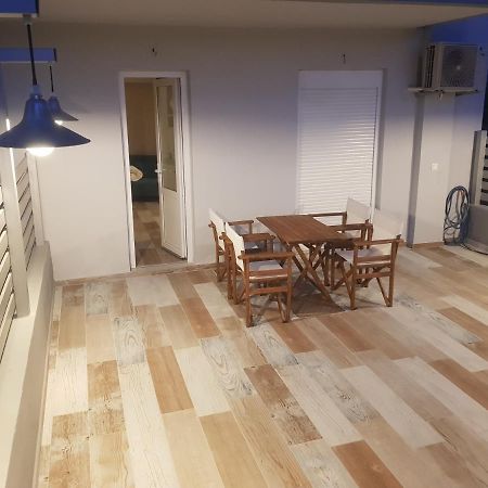 Ares Suites Plataria Bagian luar foto