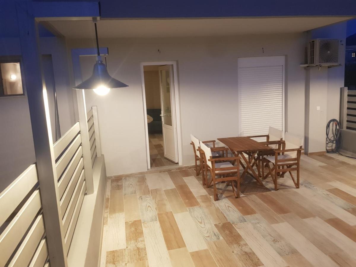 Ares Suites Plataria Bagian luar foto