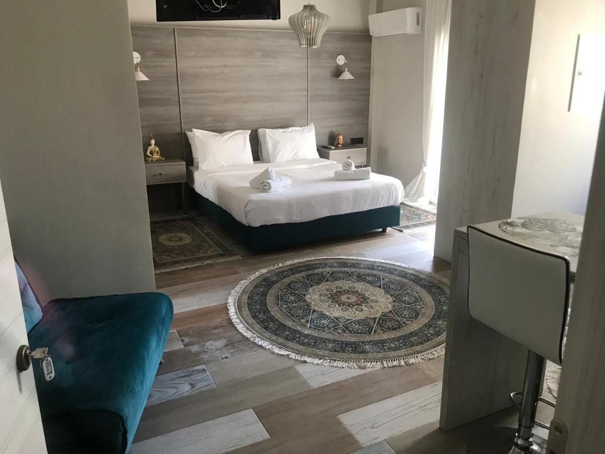 Ares Suites Plataria Bagian luar foto